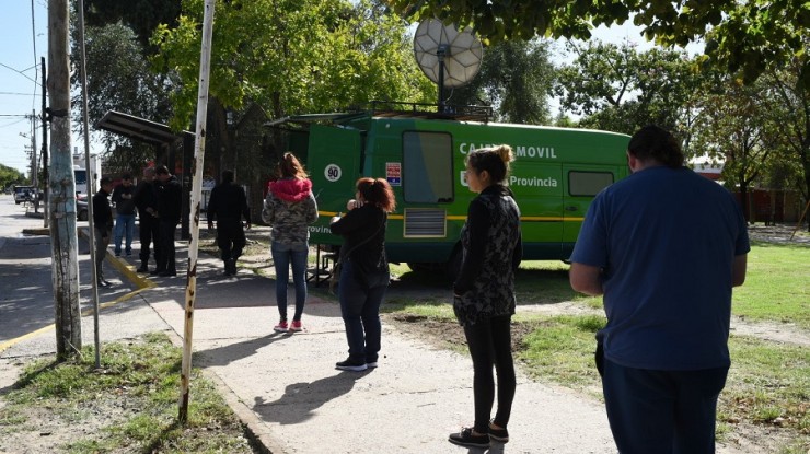 Watson supervisó la instalación de un cajero automático móvil en Km 26, 700